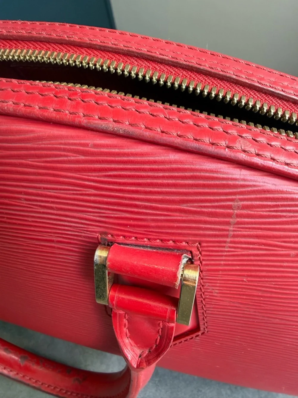 Louis Vuitton w COA Jasmin Red Epi Leather Satchel